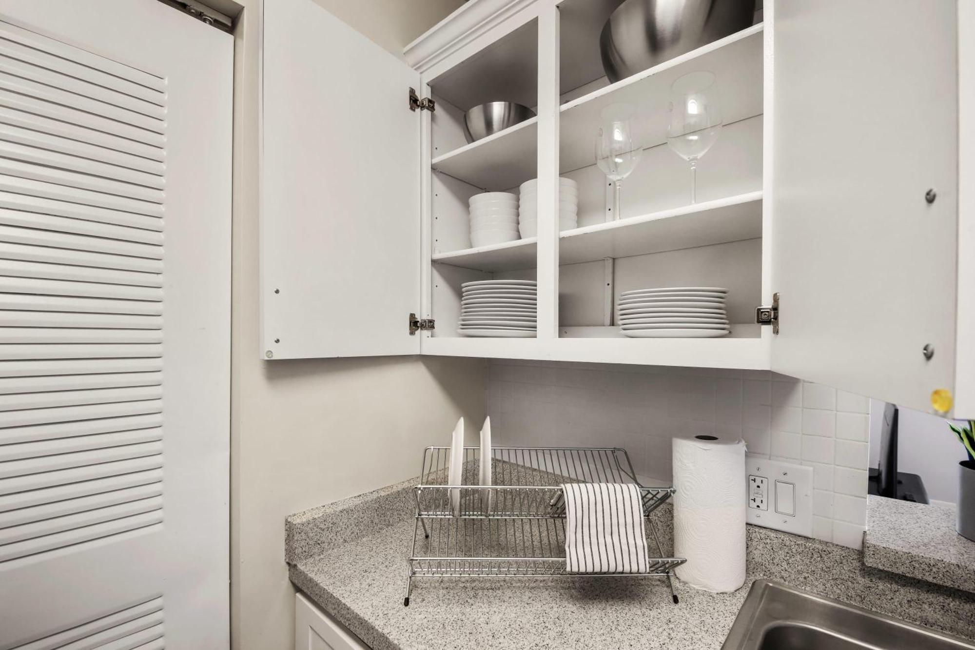 Beautiful 2Br W Balcony Pool Gym Tennis 브레던톤 외부 사진